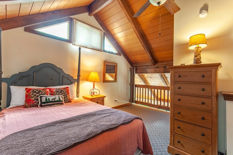 Three Ridges View Cabin - Wintergreen Resort, Virginia