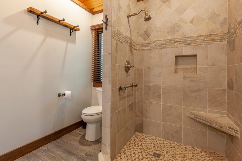 Three Ridges View Cabin - Wintergreen Resort, Virginia