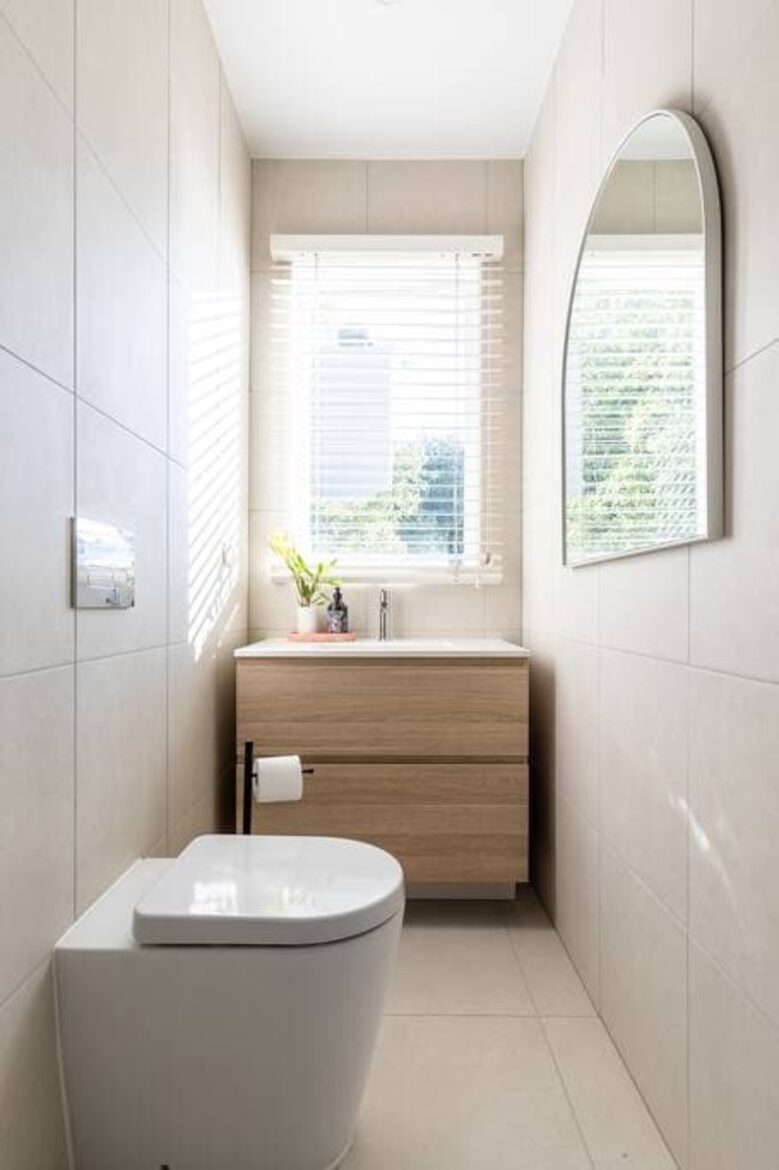 Designer Living Steps from Chapel Street - South Yarra, Australia