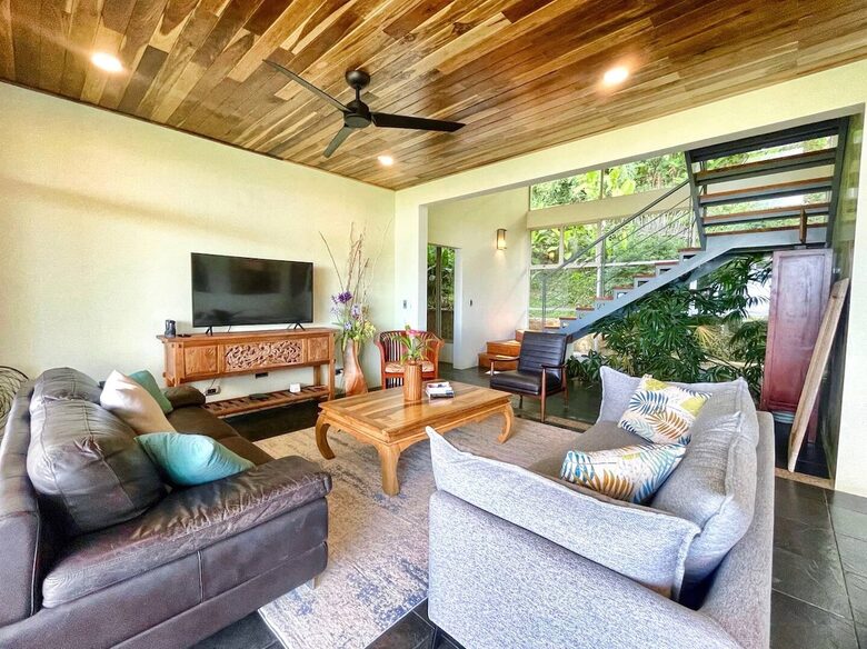 Jungle Elegance with Sweeping Ocean Views - Lagunas, Costa Rica
