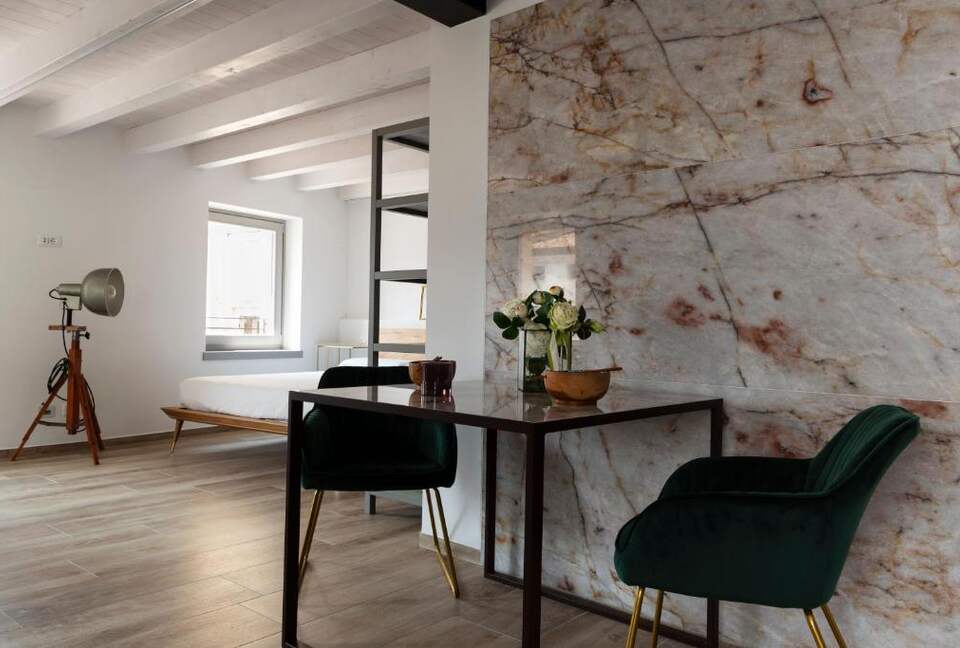 Tranquil Retreat with Panoramic Lake Views I - Brenzone sul Garda, Italy