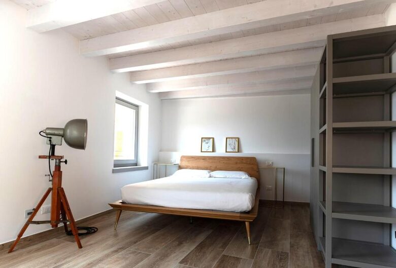 Tranquil Retreat with Panoramic Lake Views I - Brenzone sul Garda, Italy