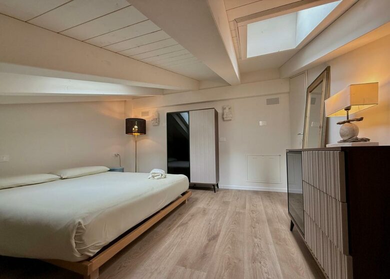 Charming Milan Retreat with Courtyard Views - Milan, Italy