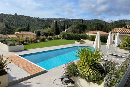 Luxury Mediterranean Villa Near Sainte-Maxime - Roquebrune-sur-Argens, France