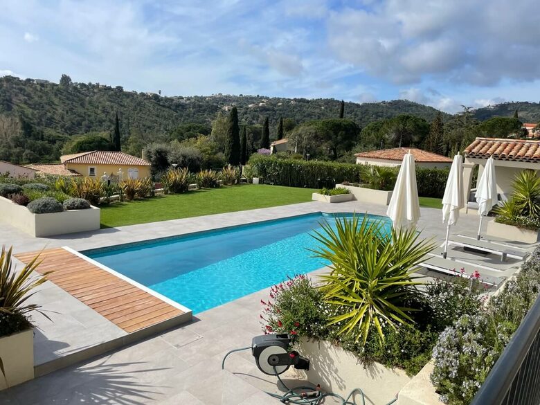 Luxury Mediterranean Villa Near Sainte-Maxime - Roquebrune-sur-Argens, France