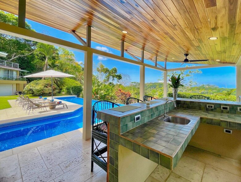 Jungle Elegance with Sweeping Ocean Views - Lagunas, Costa Rica
