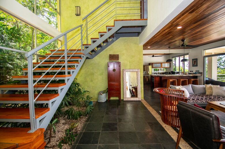 Jungle Elegance with Sweeping Ocean Views - Lagunas, Costa Rica