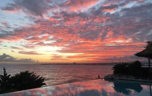 House in the city with an oceanfront swimming pool - Santo Domingo Este, Dominican Republic