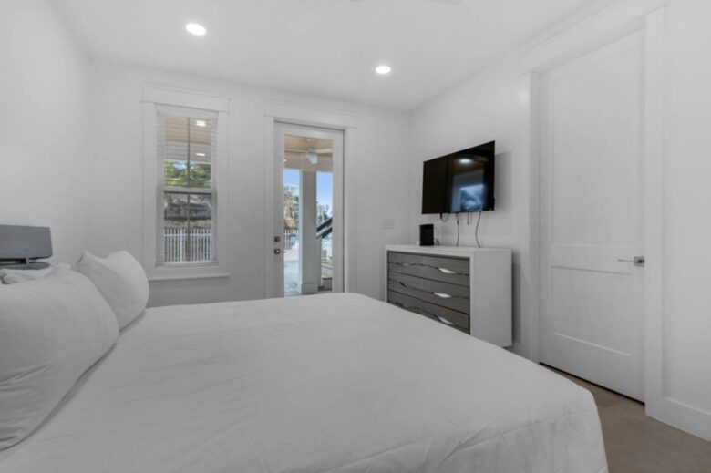 Upscale Beachside Living with Resort-Style Amenities - Santa Rosa Beach, Florida