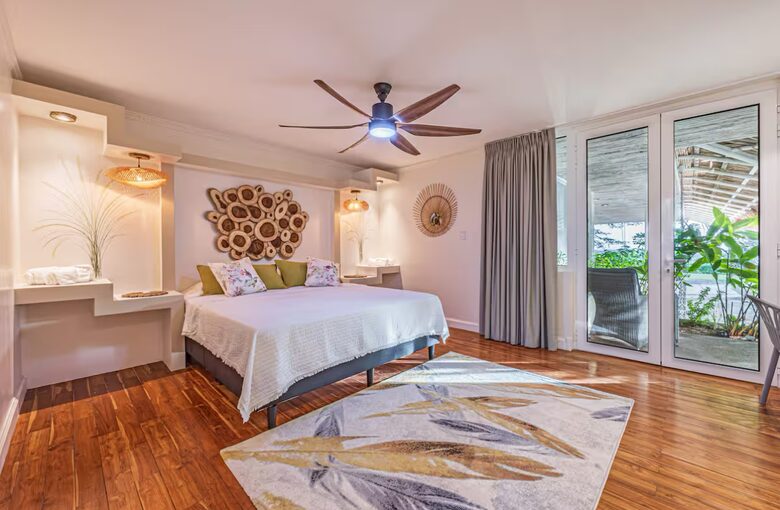 Elevated Elegance in the Costa Rican Canopy - Playa grande, Costa Rica