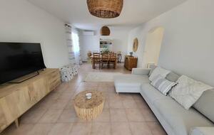 Coastal Villa with Lake & Sea Views - Marseillan, France