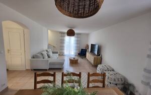 Coastal Villa with Lake & Sea Views - Marseillan, France