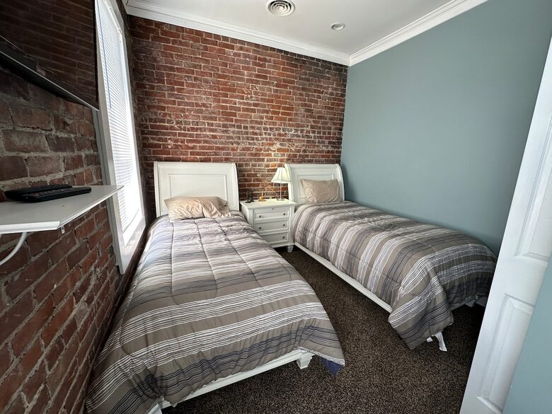 Double Twin Room