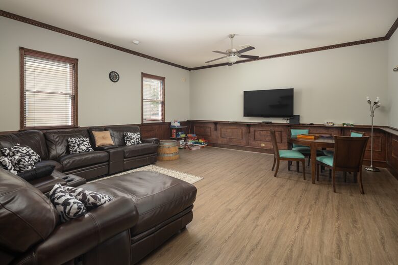 Refined Lakefront Escape in a Peaceful Cove - Locust Grove, Virginia
