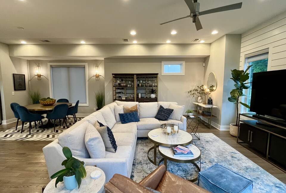 Refined Urban Retreat in the Heart of Music City - Nashville, Tennessee