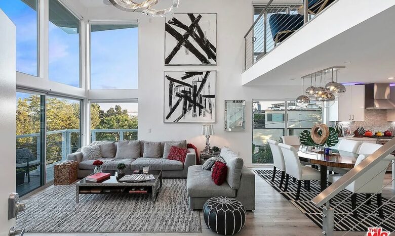 Santa Monica Penthouse Near Beach and Abbott Kinney - Santa Monica, California