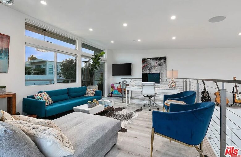 Santa Monica Penthouse Near Beach and Abbott Kinney - Santa Monica, California