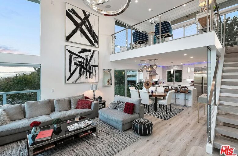 Santa Monica Penthouse Near Beach and Abbott Kinney - Santa Monica, California