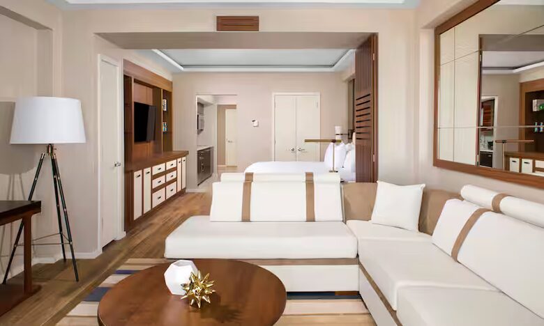 The Ocean Resort Residences - Junior Suite - Fort Lauderdale, Florida