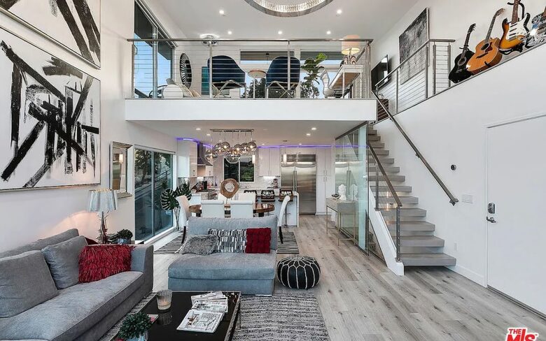 Santa Monica Penthouse Near Beach and Abbott Kinney - Santa Monica, California