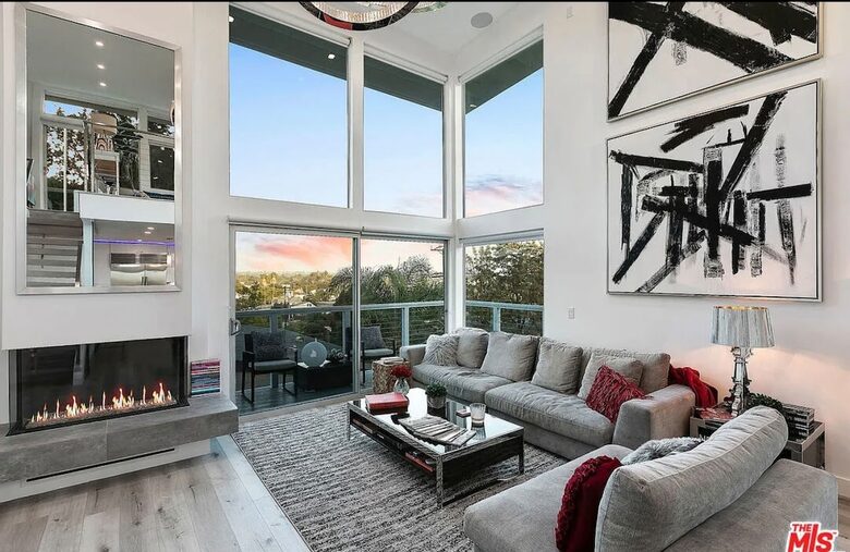 Santa Monica Penthouse Near Beach and Abbott Kinney - Santa Monica, California