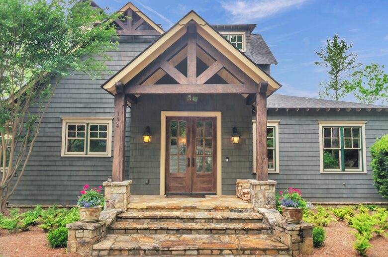 Rustic Retreat on Lake Keowee - Salem, South Carolina