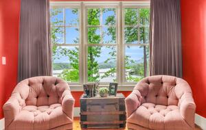 Rustic Retreat on Lake Keowee - Salem, South Carolina