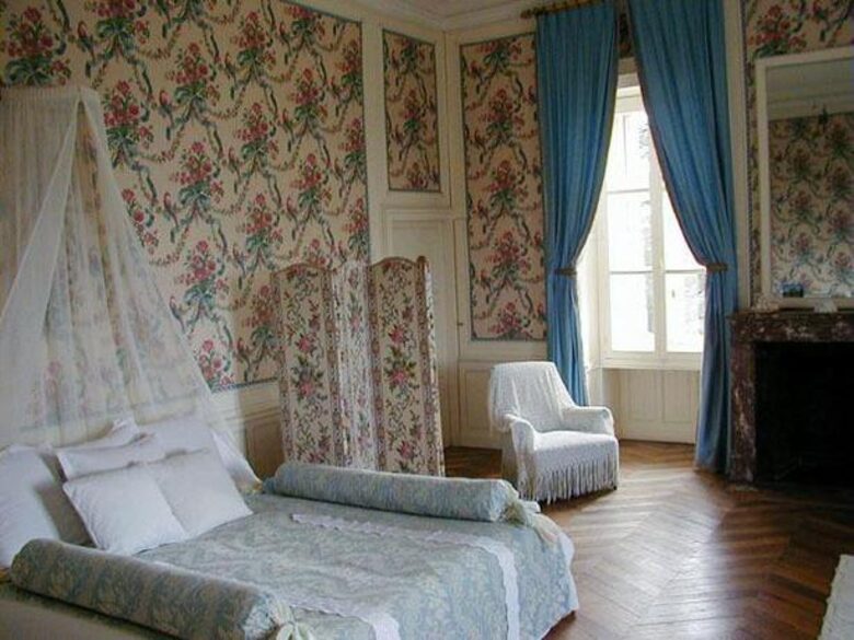 Château de Busset - Busset, France