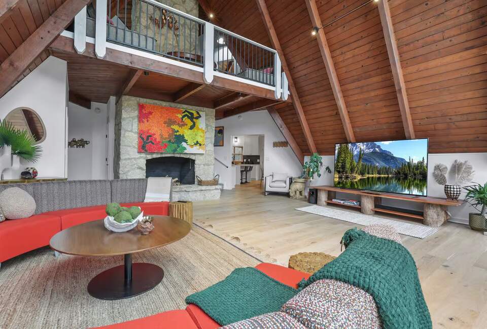 Extra Large A Frame with Private Pond and Refined Cabin Charm - Galena, Ohio