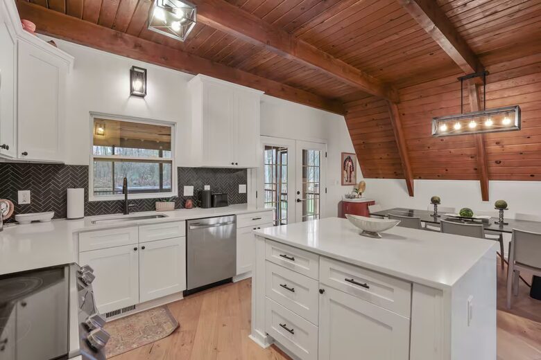 Extra Large A Frame with Private Pond and Refined Cabin Charm - Galena, Ohio
