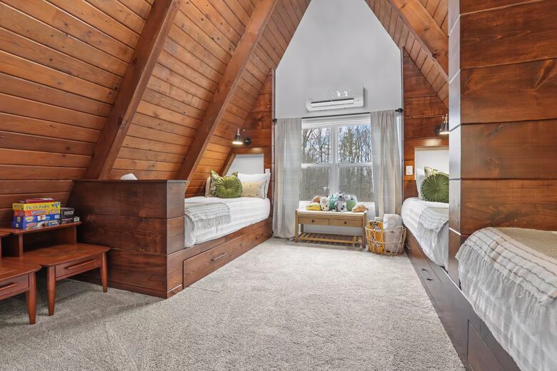 Extra Large A Frame with Private Pond and Refined Cabin Charm - Galena, Ohio
