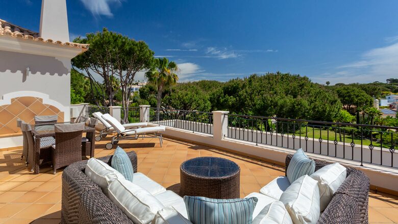 Villa Joia - Almancil, Portugal