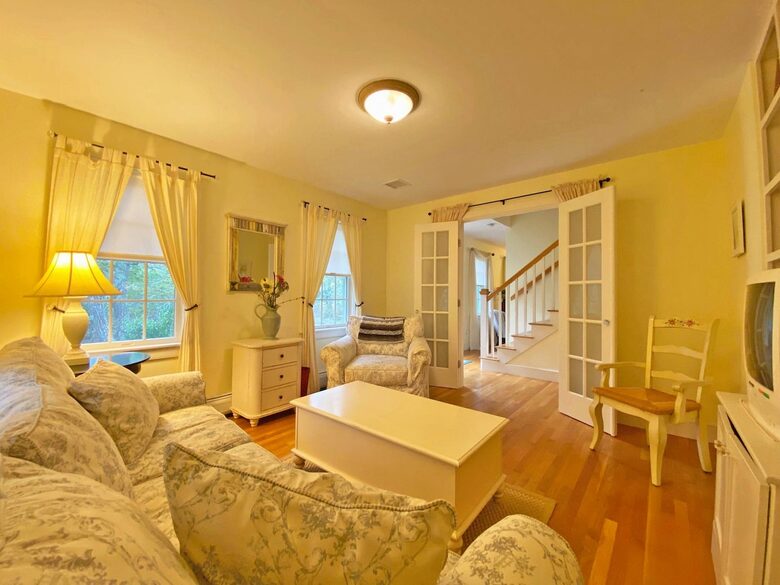 Graceful Getaway in Edgartown - Edgartown, Massachusetts