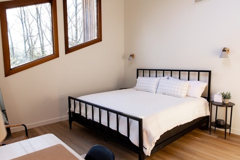 Contemporary Woodland Retreat Near Jim Thorpe - Jim Thorpe, Pennsylvania