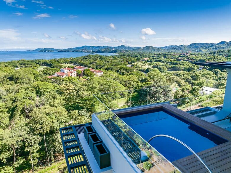 Equity Residences, Penthouse Living with Private Plunge Pool and Ocean Views - Brasilito, Costa Rica