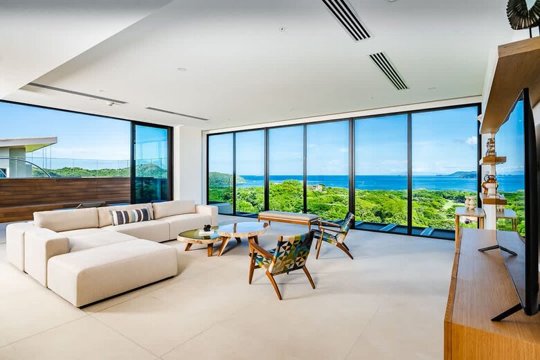 Equity Residences, Penthouse Living with Private Plunge Pool and Ocean Views - Brasilito, Costa Rica