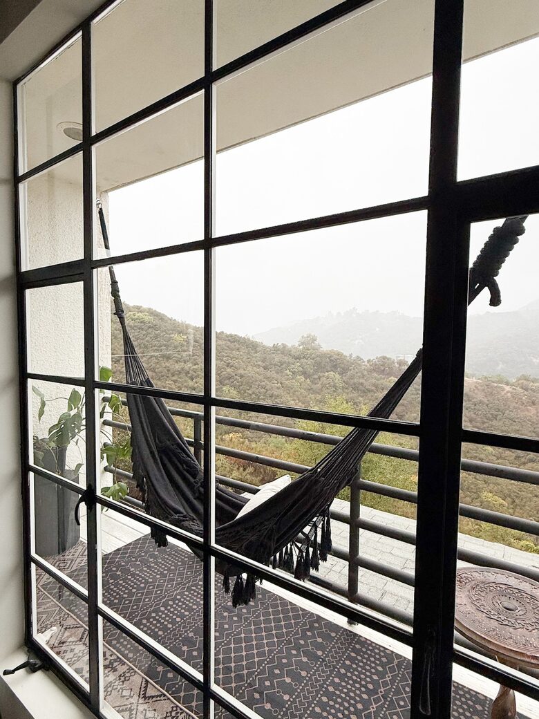 Elevated Living Amidst Nature’s Calm - Topanga, California