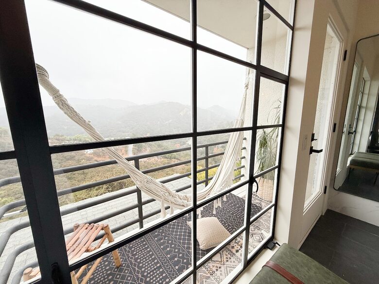 Elevated Living Amidst Nature’s Calm - Topanga, California