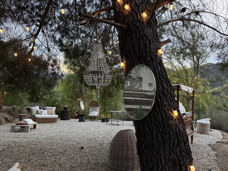 Elevated Living Amidst Nature’s Calm - Topanga, California