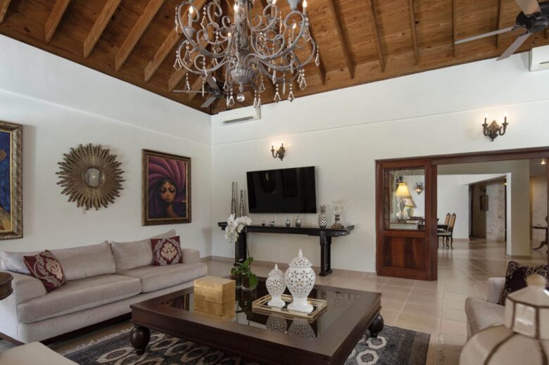Casa Sol de Oriente | Villa in the Heart of La Romana - La Romana, Dominican Republic