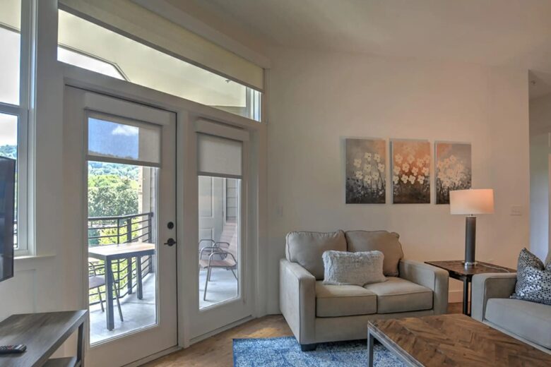 Living Area, Balcony w/ mountain views