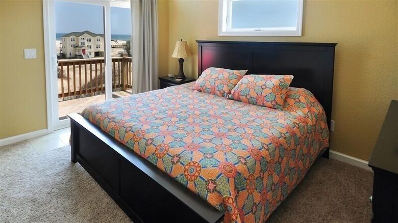Ocean Views and Wild Horses | A Secluded Corolla Retreat - Corolla, North Carolina