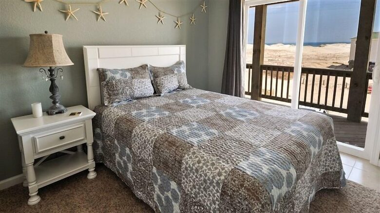 Ocean Views and Wild Horses | A Secluded Corolla Retreat - Corolla, North Carolina