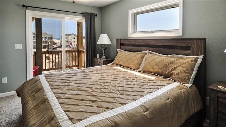 Ocean Views and Wild Horses | A Secluded Corolla Retreat - Corolla, North Carolina