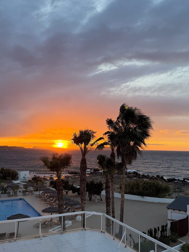 Tranquil West Ibiza Retreat with Private Terrace & Pool Access - Port des Torrent -San José, Ibiza, Spain