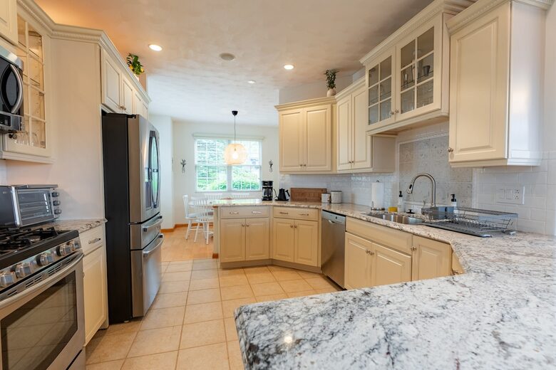 Mountain Serenity with Panoramic Valley Views - Hidden Valley, Pennsylvania
