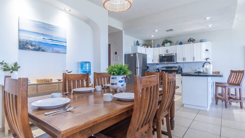 Elegant Beachfront Escape with Unrivaled Ocean Views - Puerto Penasco, Mexico