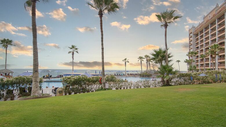 Elegant Beachfront Escape with Unrivaled Ocean Views - Puerto Penasco, Mexico