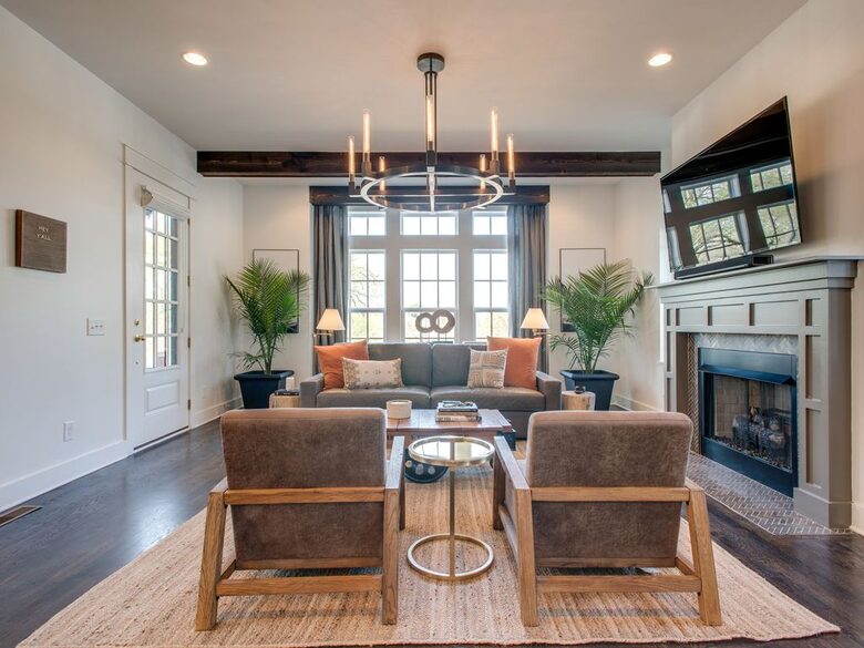 Elegant East Nashville Escape - Nashville, Tennessee