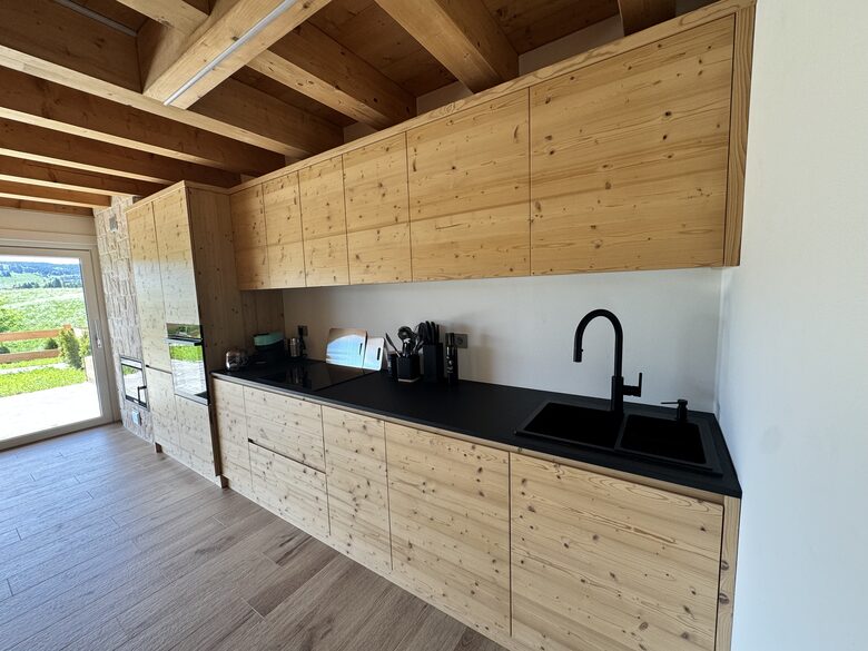 Wooden Chalet With Panoramic & Mountain Vistas - Roana, Italy